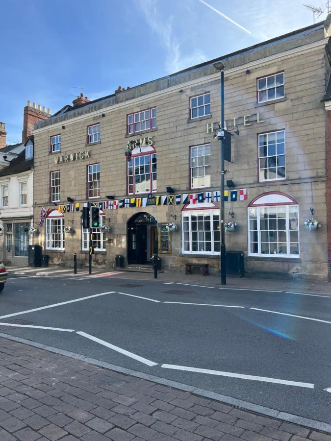 The Warwick Arms Hotel Exterior photo